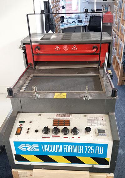 Clarke 725 Vacuum Forming Machine